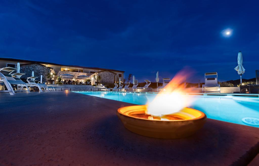 Agriturismo Poggio Mirabile มันชาโน ภายนอก รูปภาพ