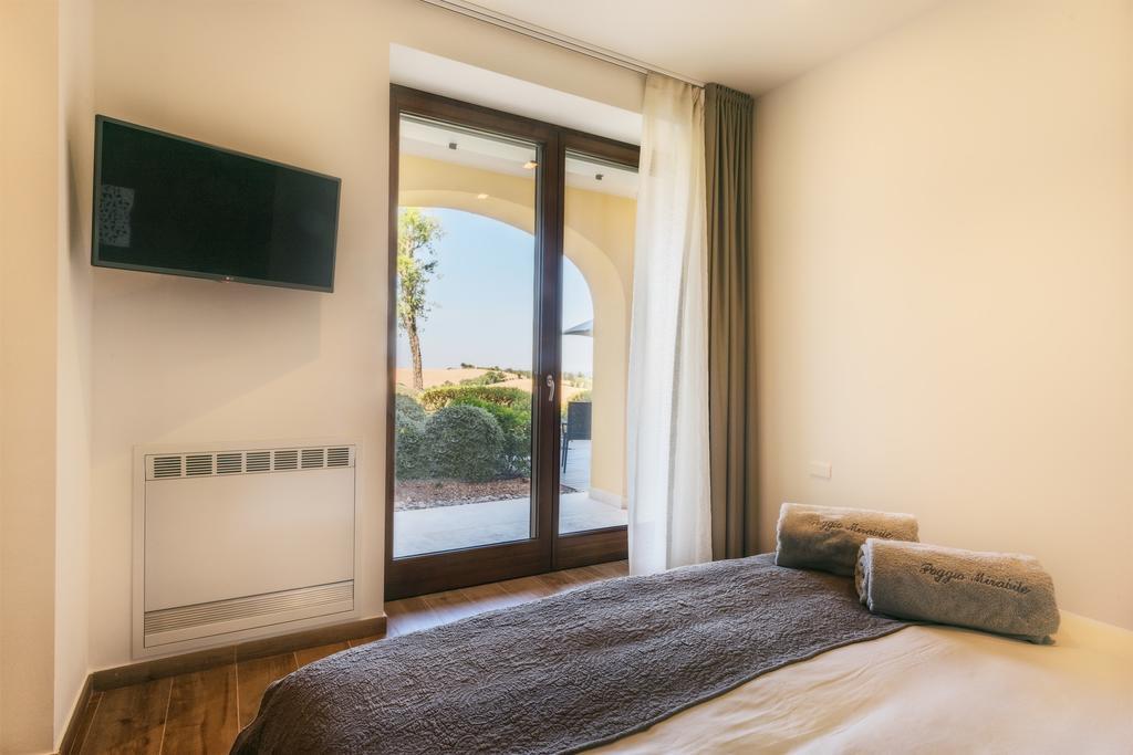 Agriturismo Poggio Mirabile มันชาโน ภายนอก รูปภาพ